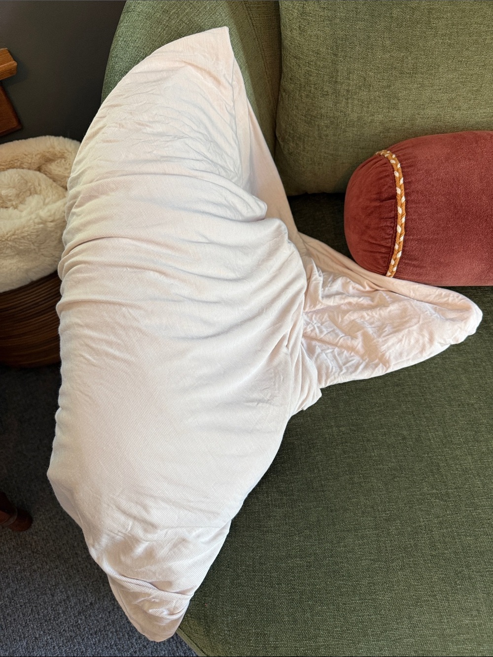 Bedsure Cooling Blanket Hot Sleepers-Cold & Lightweight beige reversible throw